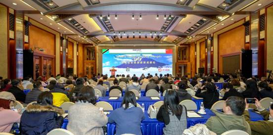 2018̹ɣ��������·���˶��ڳɶ�����