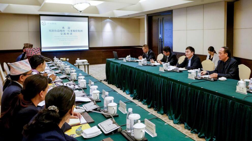 �����򵼻���Ჴ����ͳ���Ž�����һ��