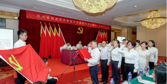 ¶·ÕùÐÂʱ´ú ¹²Á¢ÒìѤÀÃ