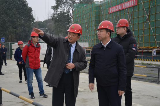 ¼¯ÍÅÏòµ¼ÖÜÏþÑôÂʶӵ÷ÑнðÅ£±ö¹Ý