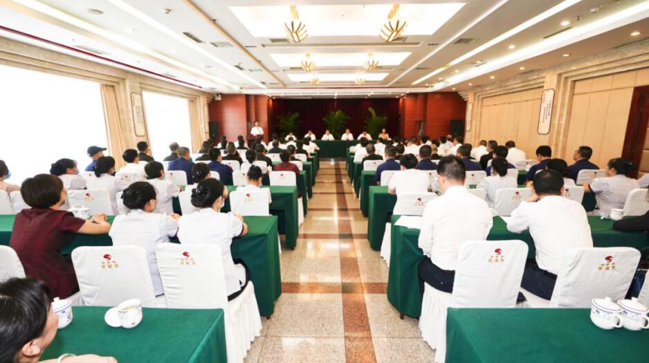 ʡί×éÖ¯²¿ÕдýËù£¨»¨Ô°±ö¹Ý£©Õýʽ¼ÓÈëÁ¢¼´²©¼¯ÍŸ÷ÈËÍ¥