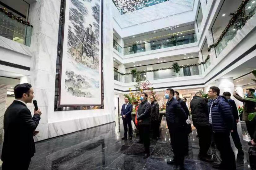 Á¢¼´²©¼¯ÍÅÓëÀÖɽÊÐÕþ¸®ÕÙ¿ªÊÂÇé×ù̸»á