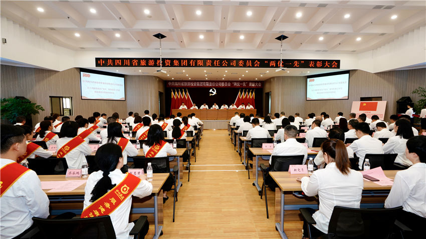 ���������ŵ�ί�ٿ�������һ�ȡ�������